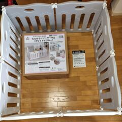 ベビーサークル　新品に近いの画像