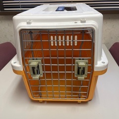 ペット　ケージの画像
