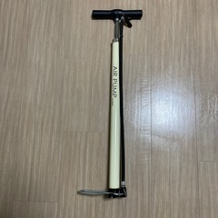 自転車空気入れの画像