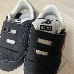 ニューバランス幼児靴の画像