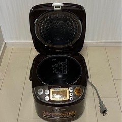 【ジャンク品】象印　IH炊飯器の画像