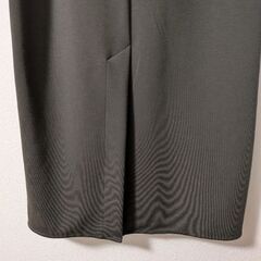 スカート、ブラウスの画像