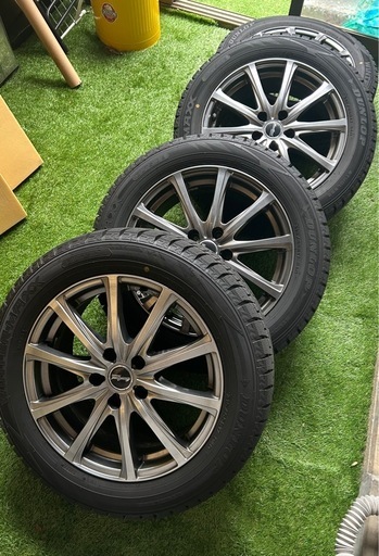 スタッドレスタイヤ