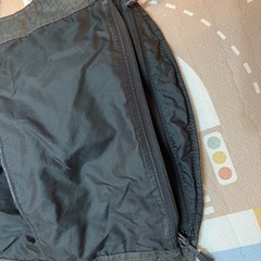 【mont-bell】モンベルの折り畳める抱っこ紐の画像