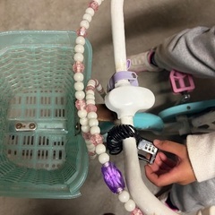 日暮里駅周辺にて引渡し、女の子自転車の画像