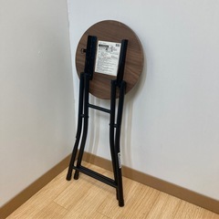 ニトリ　折りたたみスツールの画像