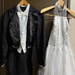 コスプレ用　タキシードandドレスの画像