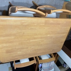 お引き取り決定！ダイニングテーブルセットの画像