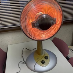 ヒーター　扇風機型の画像