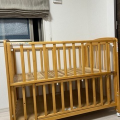 ベビーベッド　KATOJI