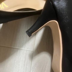 Vivianパンプスの画像