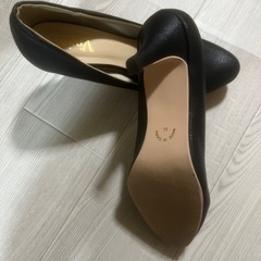 Vivianパンプスの画像