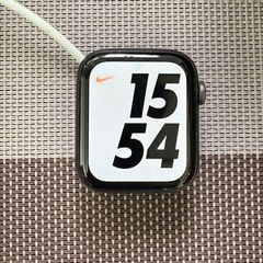 アップルウォッチ シリーズ6 44mmの画像