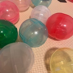 ガチャポン空容器の画像