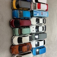 ①࿆トミカ 16台セット バス トミカ シエンタ プリウス バスの画像