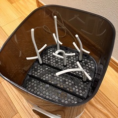  哺乳びんスチーム除菌・乾燥器 ポチット（Pigeon）の画像