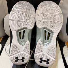 バスケットシューズの画像