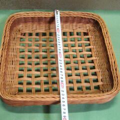 毛糸　いろいろ　かわいい竹籠　裁縫　手芸の画像