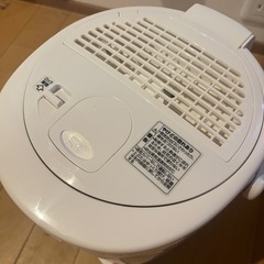 象印 スチーム式加湿器 EE-RJ50 ホワイトの画像