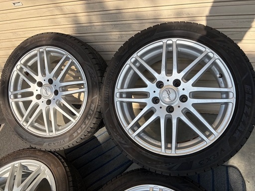 冬タイヤ 17インチ ✳️ ブリヂストン製ブリザック VRX3 ✳️ 225/45R17 アルミ付きバリ山４本組