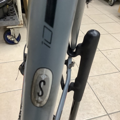 SCOTT  ロードバイク　自転車　
SPEEDSTER 10  ALLOY 6061