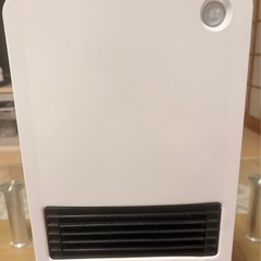 IRIS OHYAMA セラミックファンヒーター 人感センサーの画像