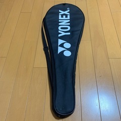 バドミントンラケットの画像