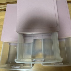 収納容器3つ
の画像