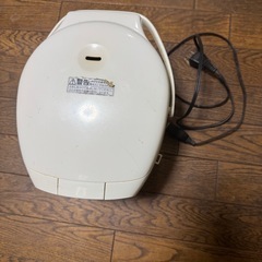 炊飯器の画像