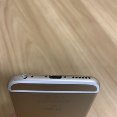iPhone6s 32GB ゴールドの画像