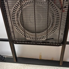 家具調こたつ（天板白黒リバーシブル）ジャンク品の画像