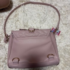 子供向けショルダーバッグの画像