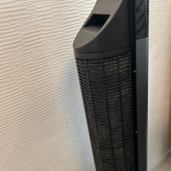 タワー式扇風機の画像