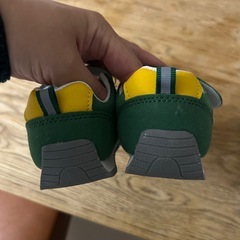 15cmスニーカー未使用
の画像