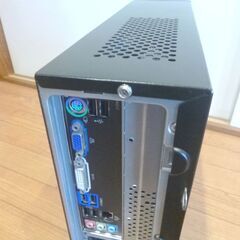 ディスクトップ SLIM PC パソコン まだまだ Windows 10 中古の画像