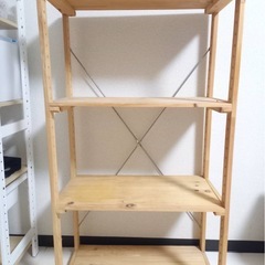 お話し中　収納棚の画像