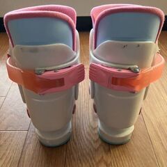 女の子　子供　キッズ　19   20  スキー靴　　の画像