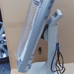 🔴山口市、遠赤外線カーボンヒーター¥3300🔴ダイキン2016年製🔴最大〜1100Wの画像