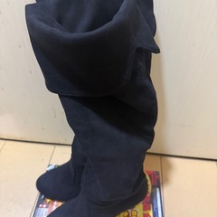 早めに取り引き出来る方 最終値下げ 
試着のみ ロングブーツLの画像