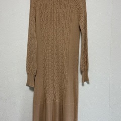 ニットワンピースの画像