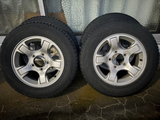 TOYO observe jb23ジムニーホイール付き  値下げしました。4本セットです