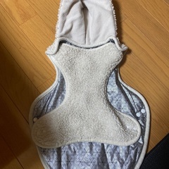 犬用冬服フード付　7キロくらいの犬が着用の画像