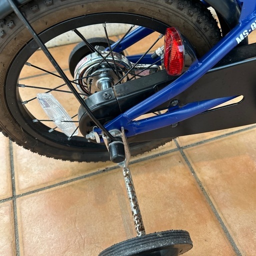 【受付停止中】カインズ　子ども用自転車　補助輪付き