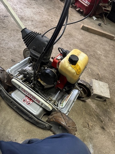 自走完売しました式畔草刈斜面刈スパイダーモア850