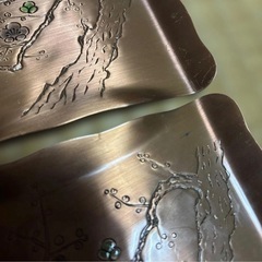 花と木の彫刻 皿 5枚セットの画像