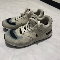 Poloスニーカー白の画像