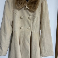 CECIL McBEEアウターの画像