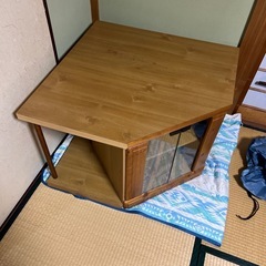 テレビ台の画像
