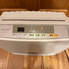 蓄熱ファンヒーターの画像