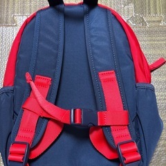 美品トミーヒルフィガーリュック　幼児の画像